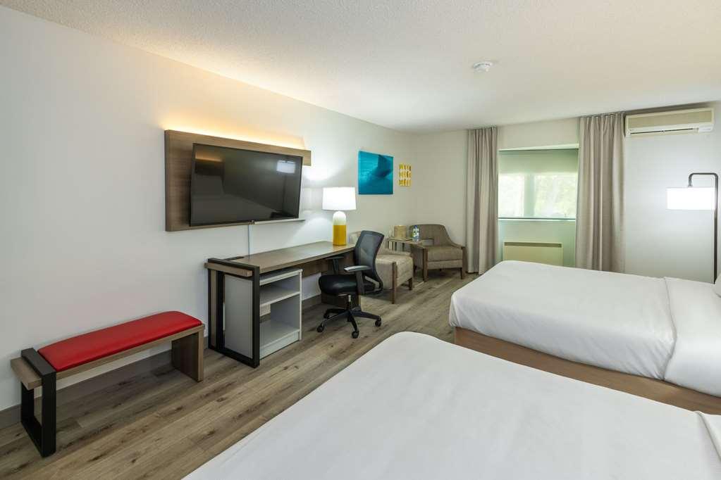 Comfort Inn Mont Laurier Room photo